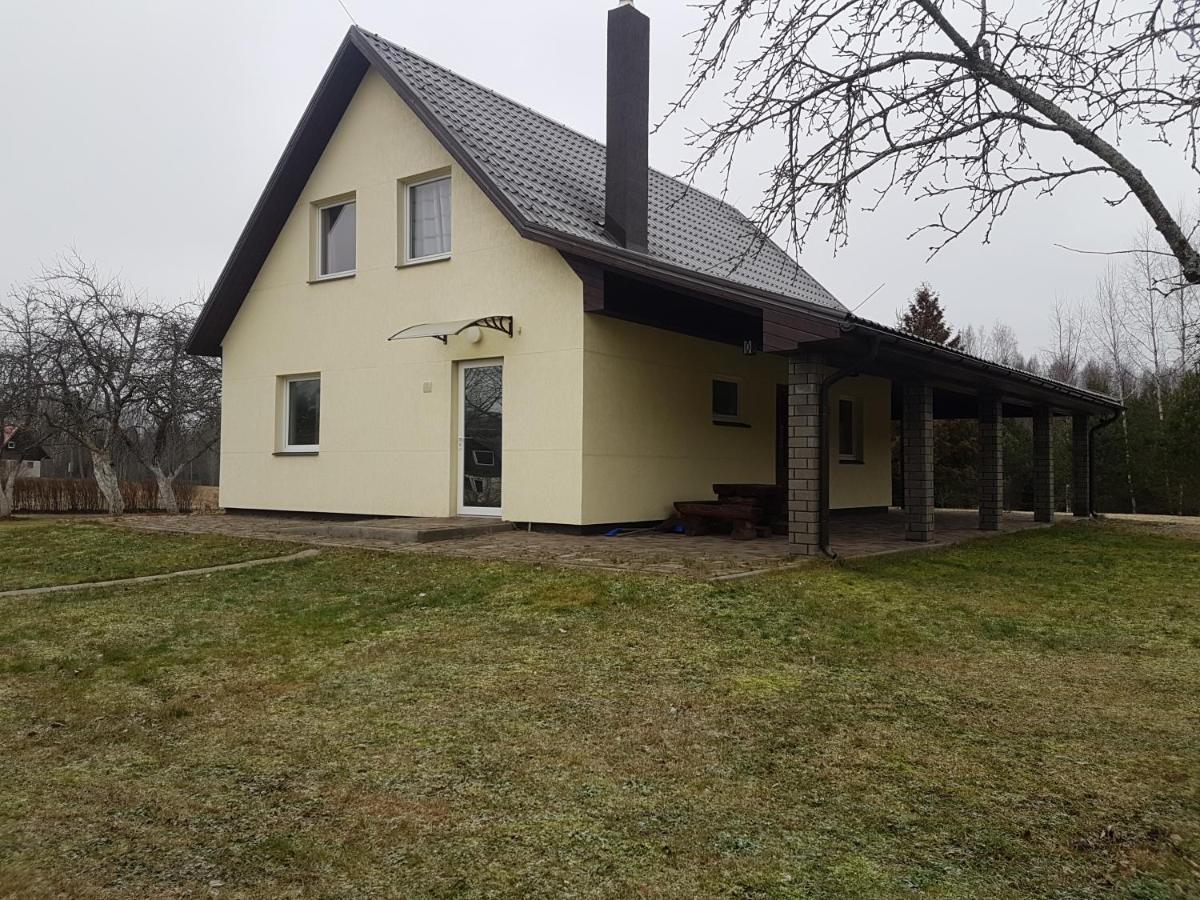 Holiday Country House Markalne Exterior photo